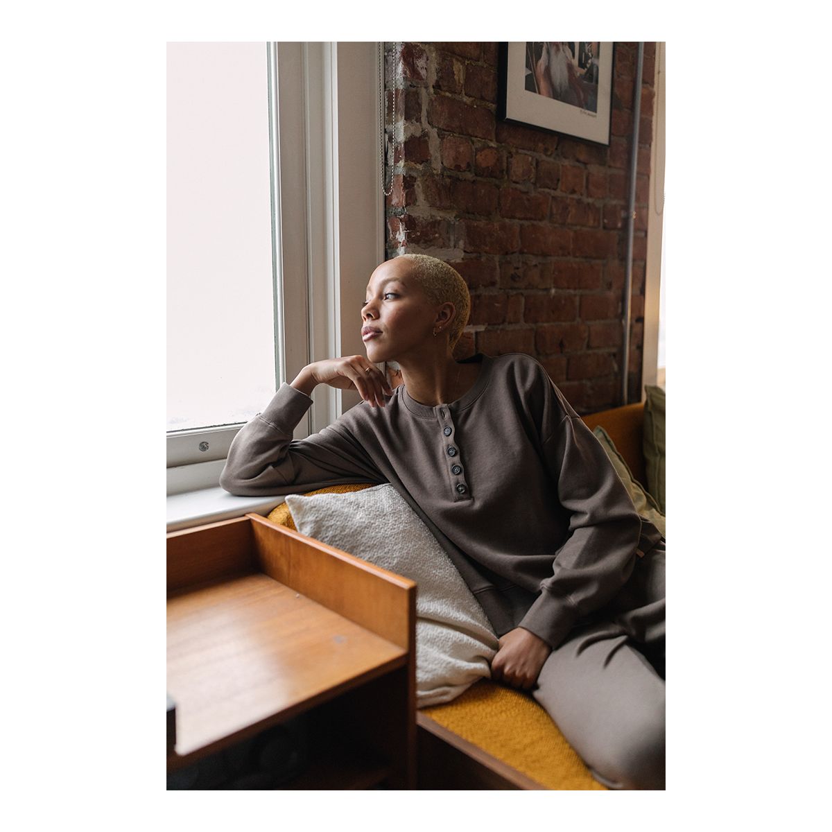 tentree Women's Treeterry Henley Sweatshirt