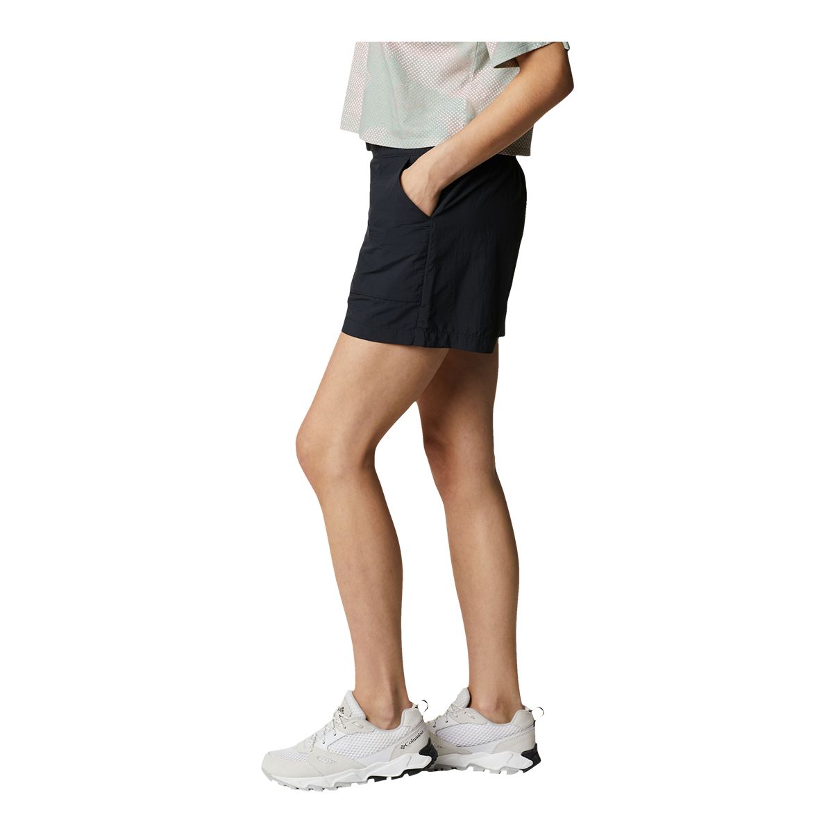 Columbia Women's Summerdry™ 5 Inch Cargo Shorts