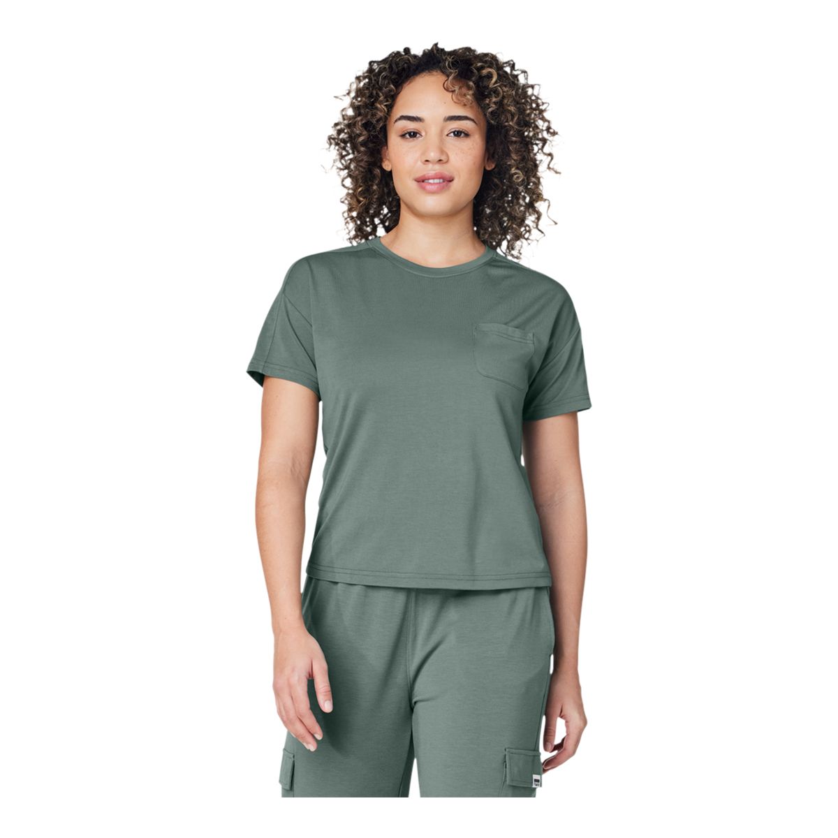 FWD Women's Free Drirelease® Pocket Minimal T Shirt