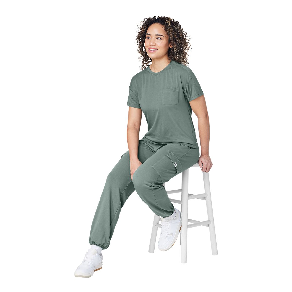 FWD Women's Free Drirelease® Pocket Minimal T Shirt