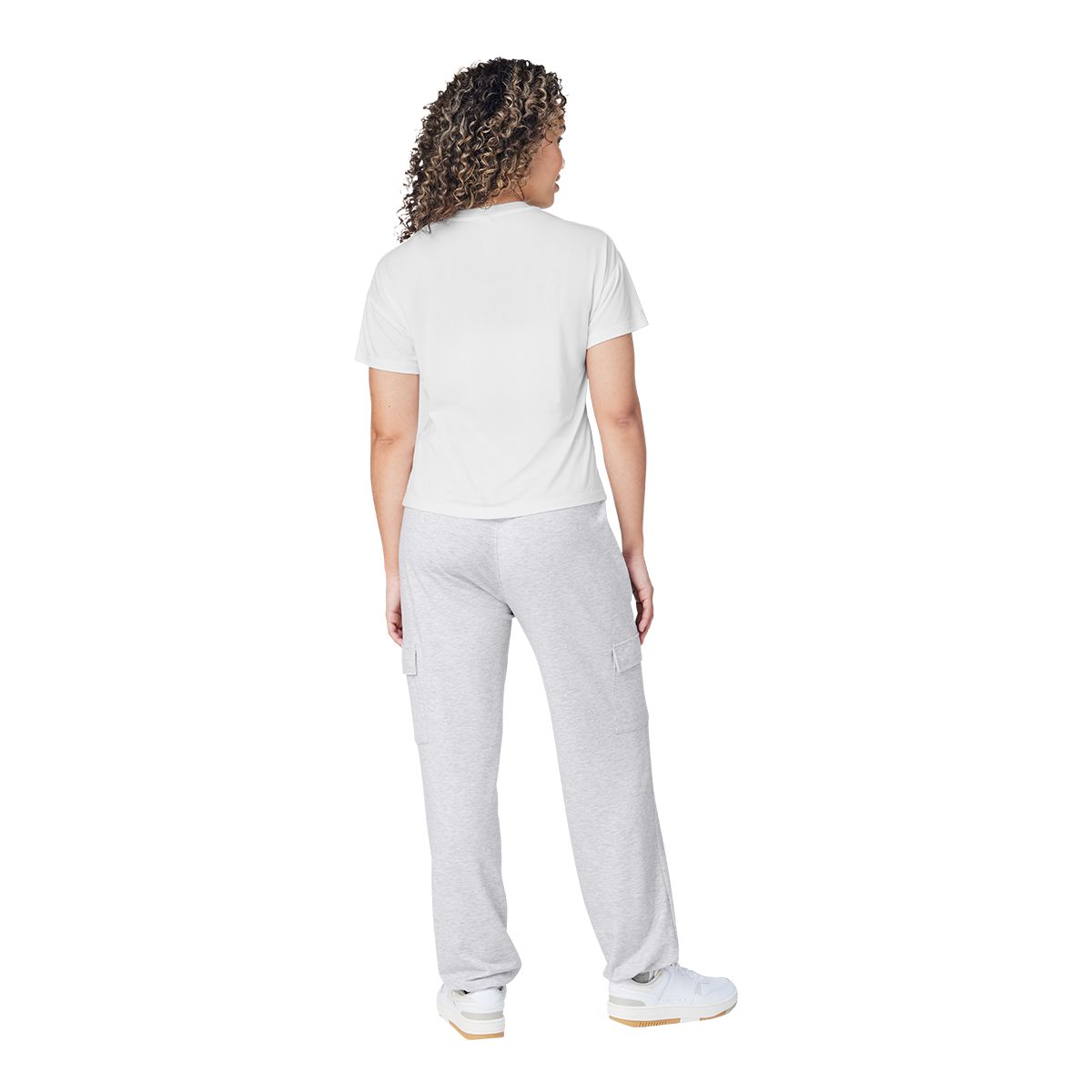 FWD Women's Free Drirelease® Pocket Minimal T Shirt