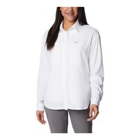 Columbia Women's Plus Size Silver Ridge Omni-Shade Shirt Front_Angled_Left