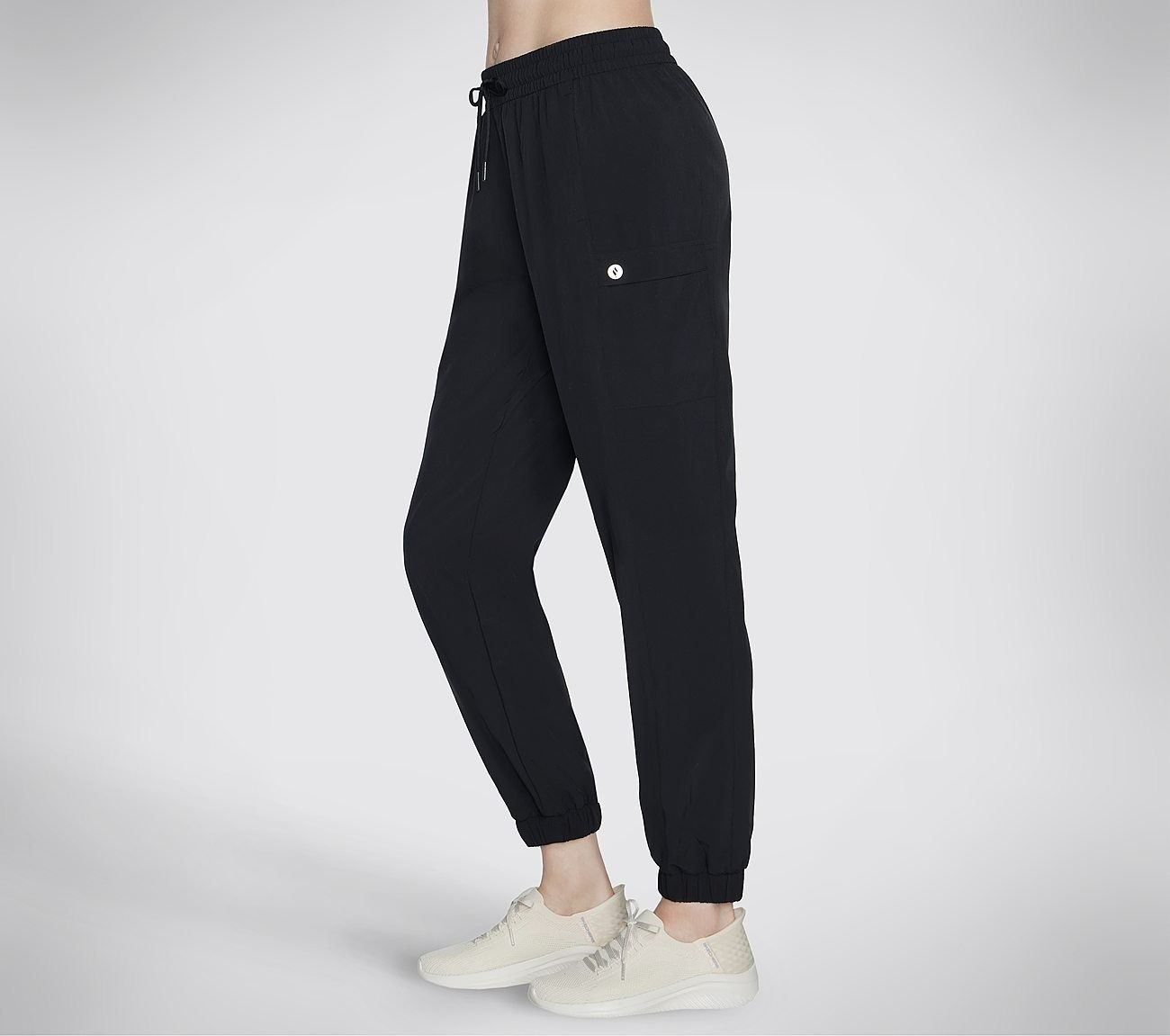 Skechers Women's Skechweave Skyline Cargo Jogger Pants