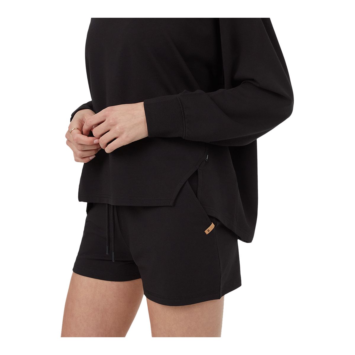 Tentree Women's Softterry Light Seamed Top