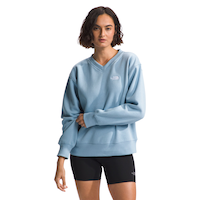 The North Face Women's Evolution VN Sweatshirt Front_Flat