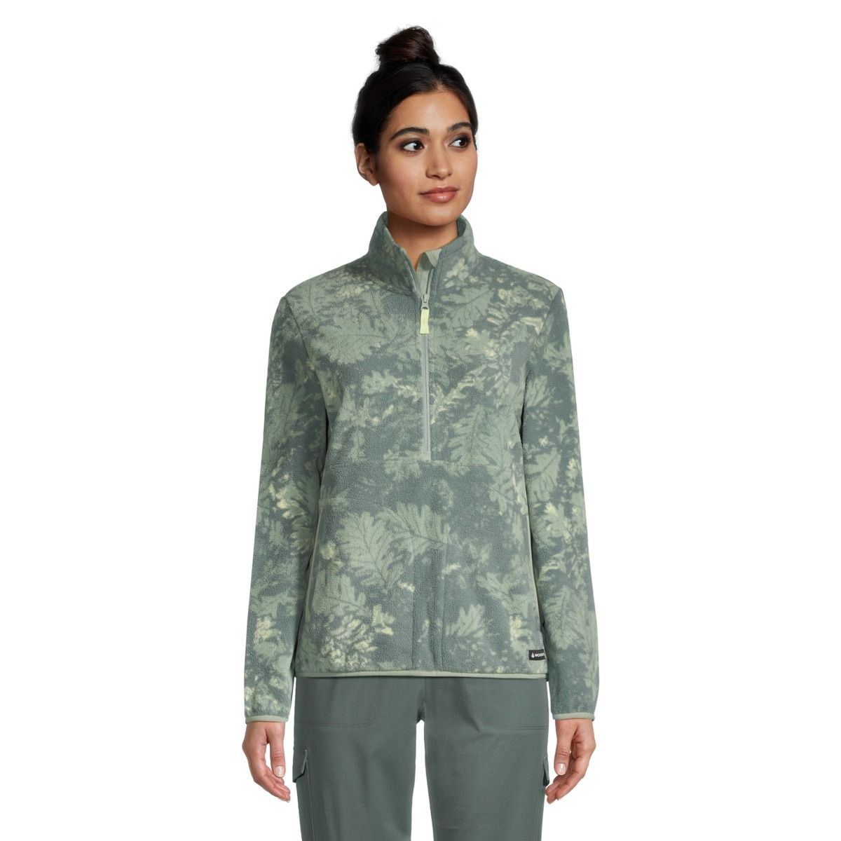 Atmosphere.ca has Woods Women's Blakiston Quarter Zip Hoodie