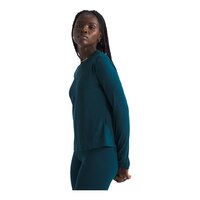 The North Face Women's Dune Sky Long Sleeve Shirt Front_Three_Fourths_Angled_Left