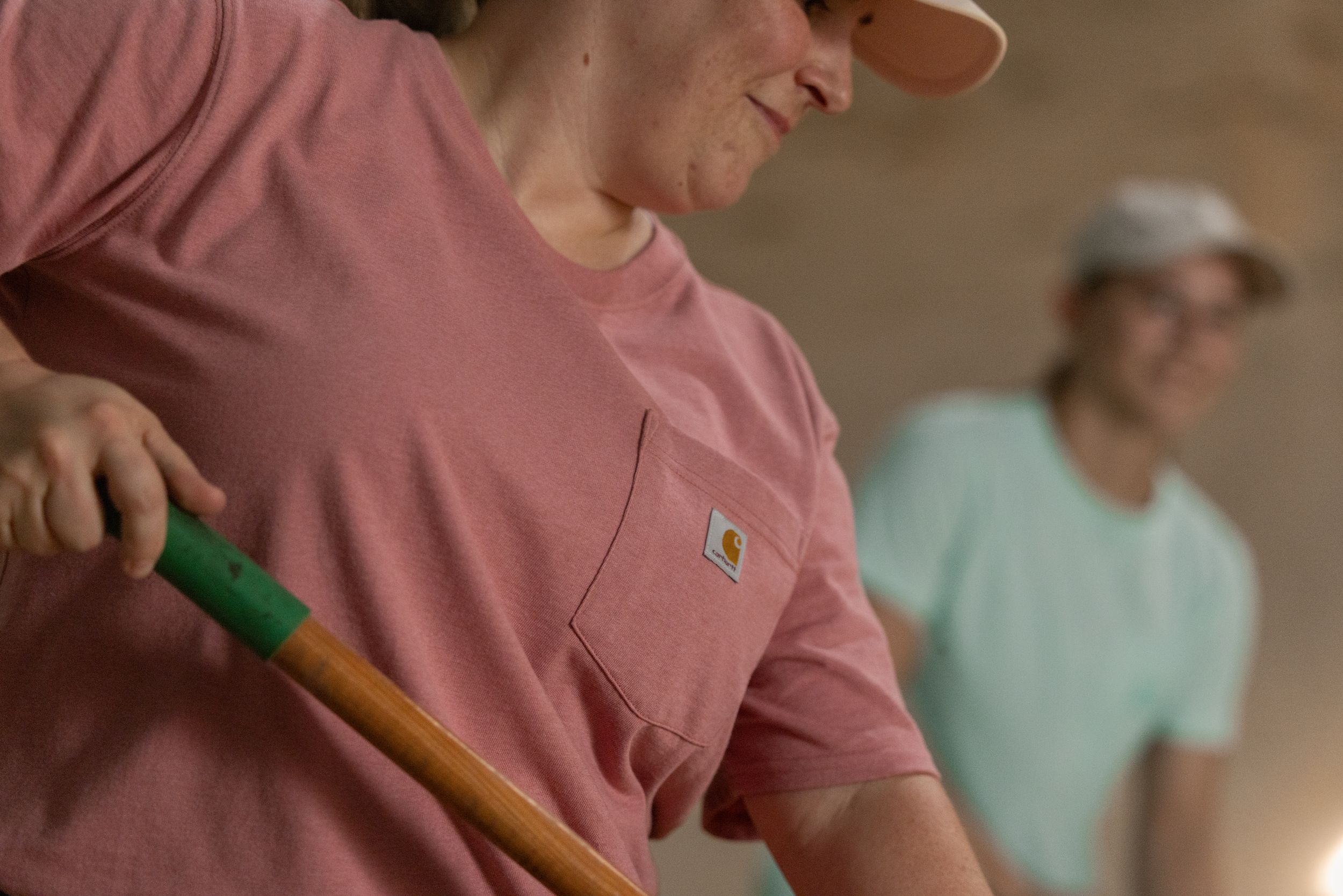 Carhartt Women's Loose Fit Heavyweight Pocket T Shirt