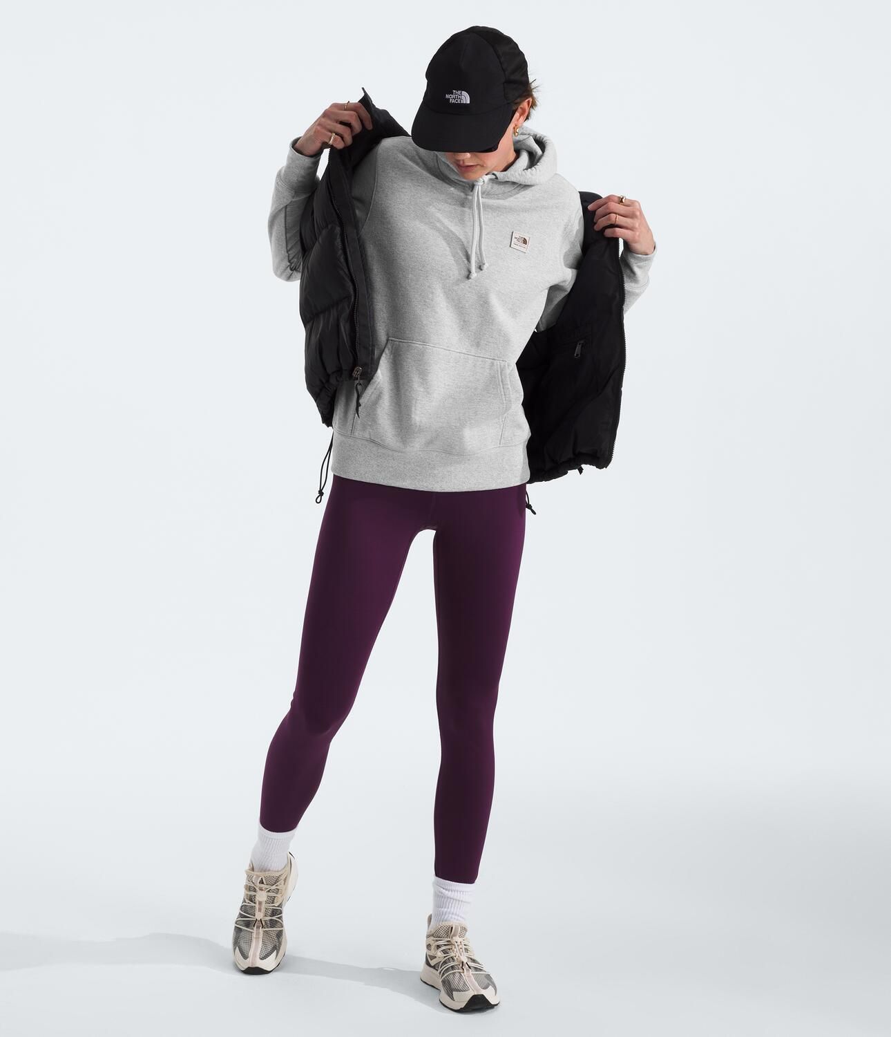 The North Face Women's Heritage Patch Pullover Hoodie