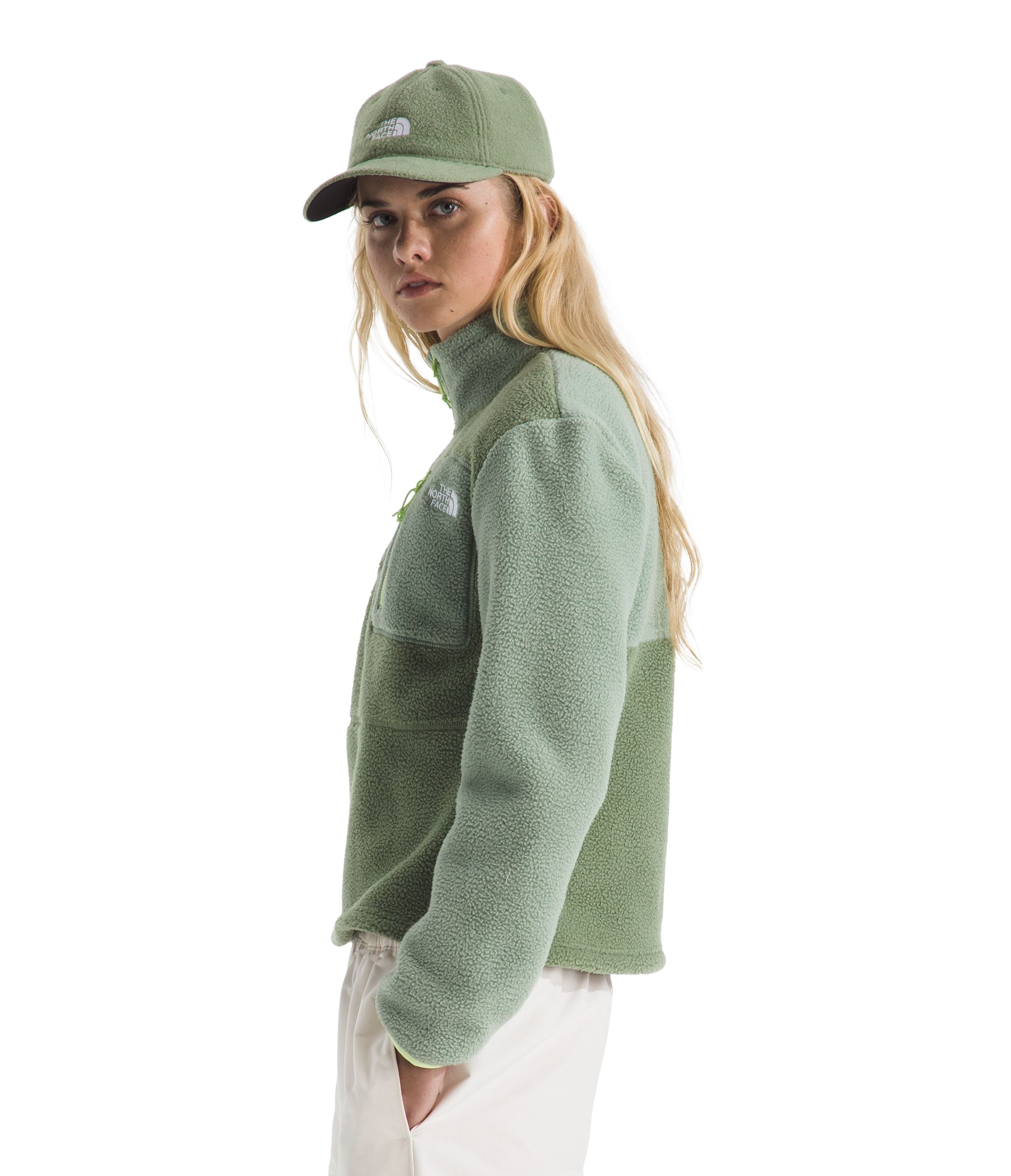 The North Face Women's Yumiori 1/4 Zip Long Sleeve Top