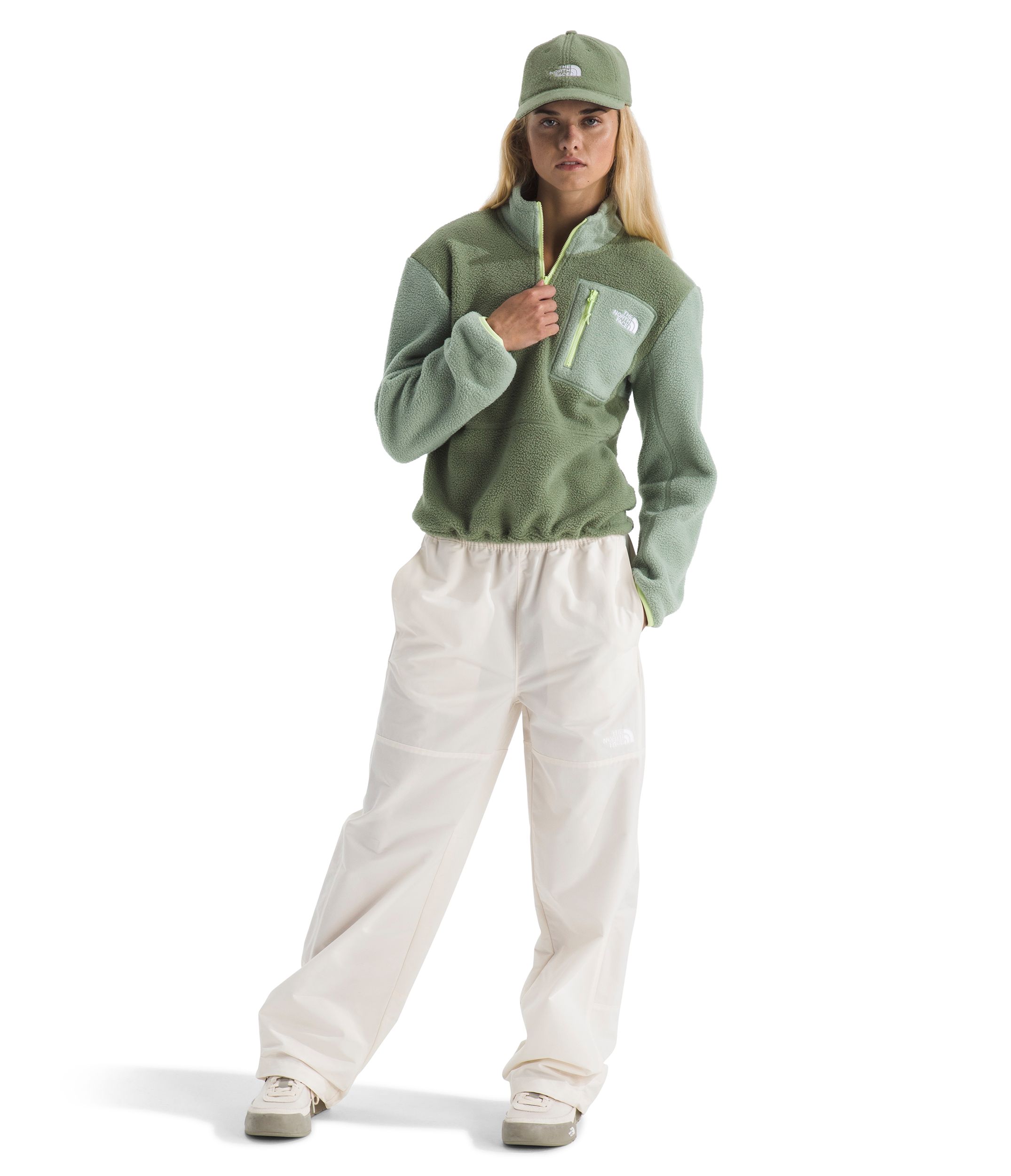 The North Face Women's Yumiori 1/4 Zip Long Sleeve Top