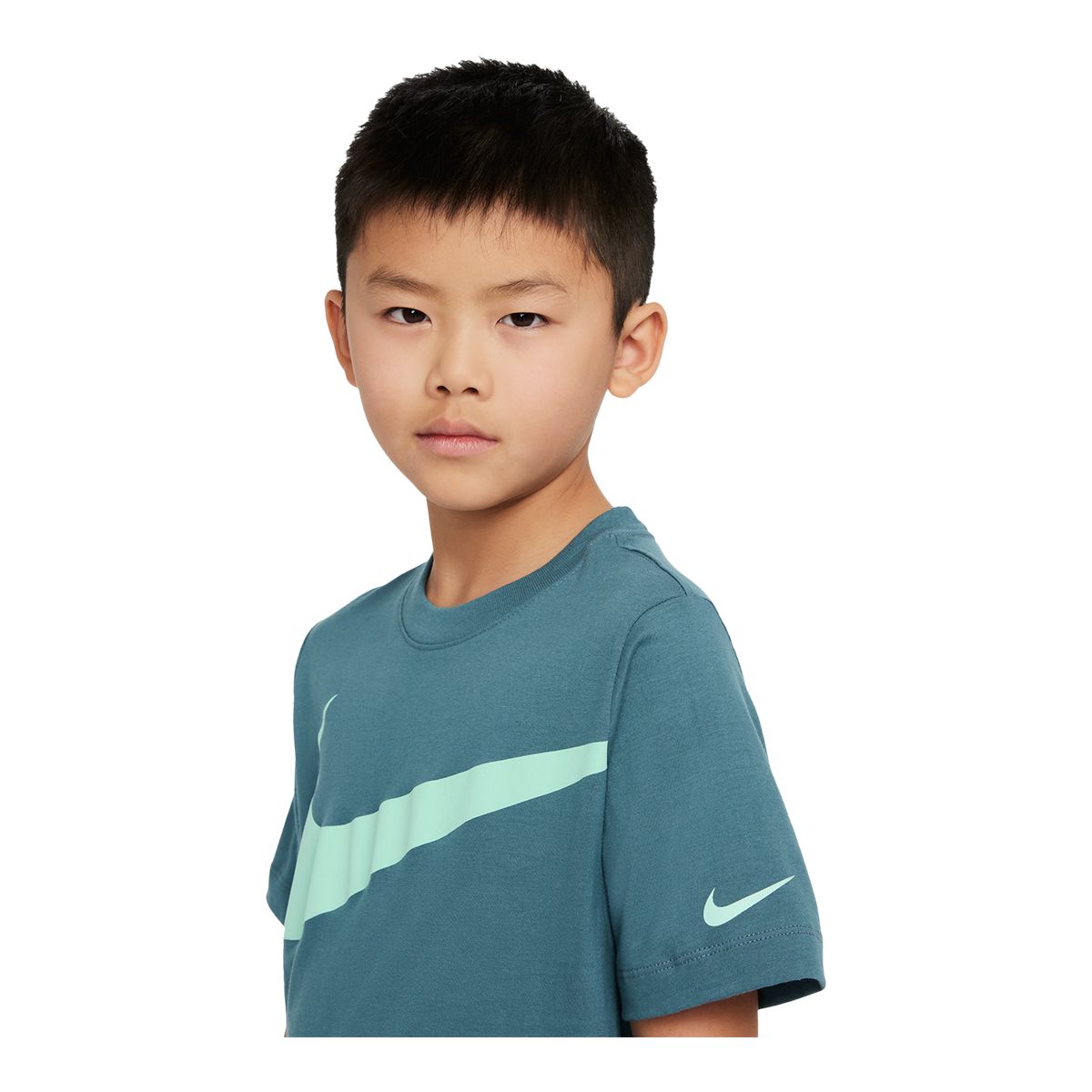 Nike Sportswear Boys' HBR Swoosh T Shirt, Kids', Crewneck, Cotton, Graphic