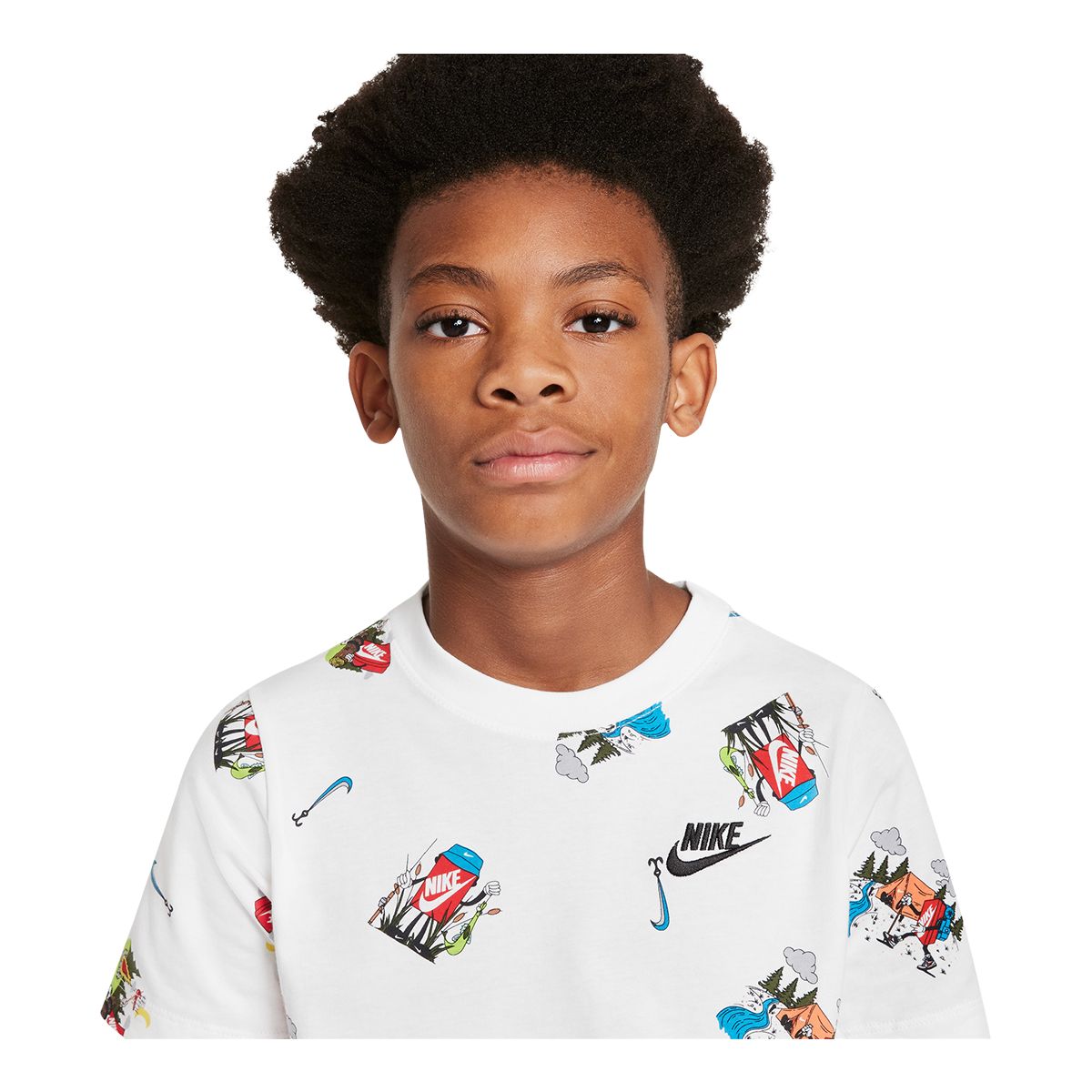 Nike Sportswear Boys' Graphic Boxy 2 T Shirt
