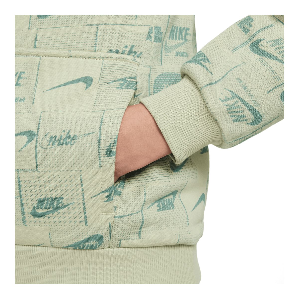 Nike Kids' Sportswear Club Pullover Hoodie