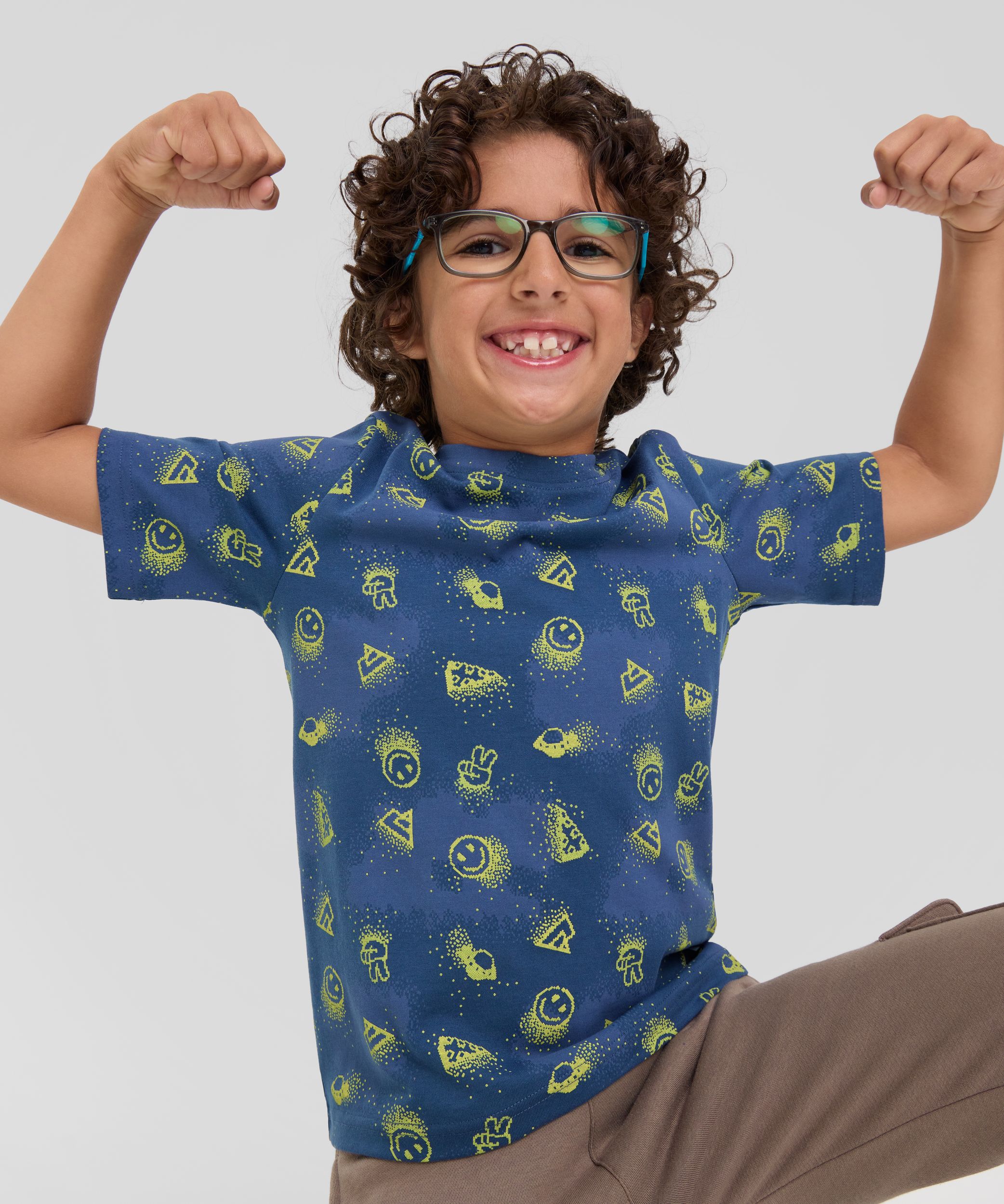 Ripzone Kids' Riley All Over Print Graphic T-shirt - Comfortable Casual Tops for Kids