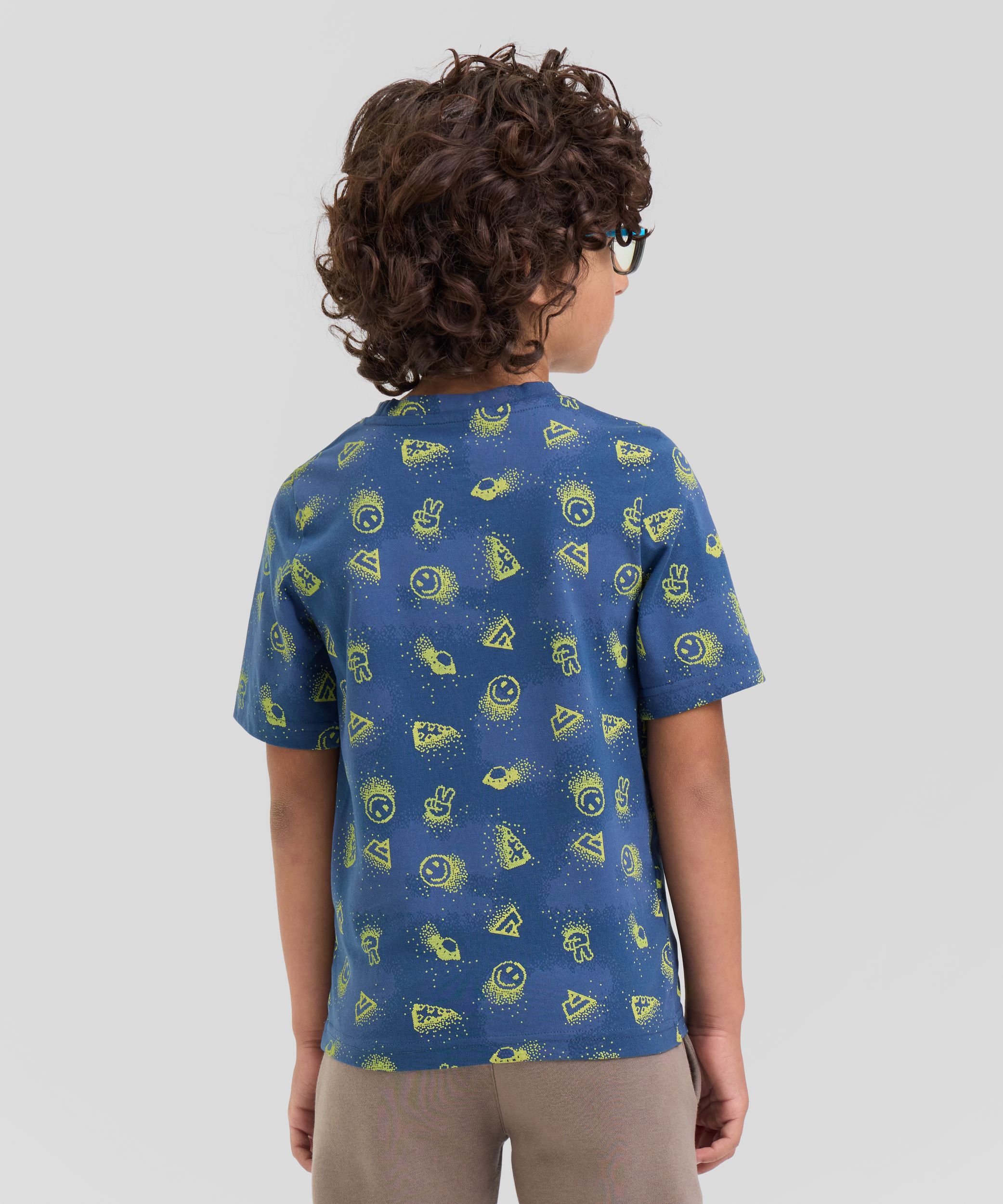 Ripzone Kids' Riley All Over Print Graphic T-shirt - Comfortable Casual Tops for Kids