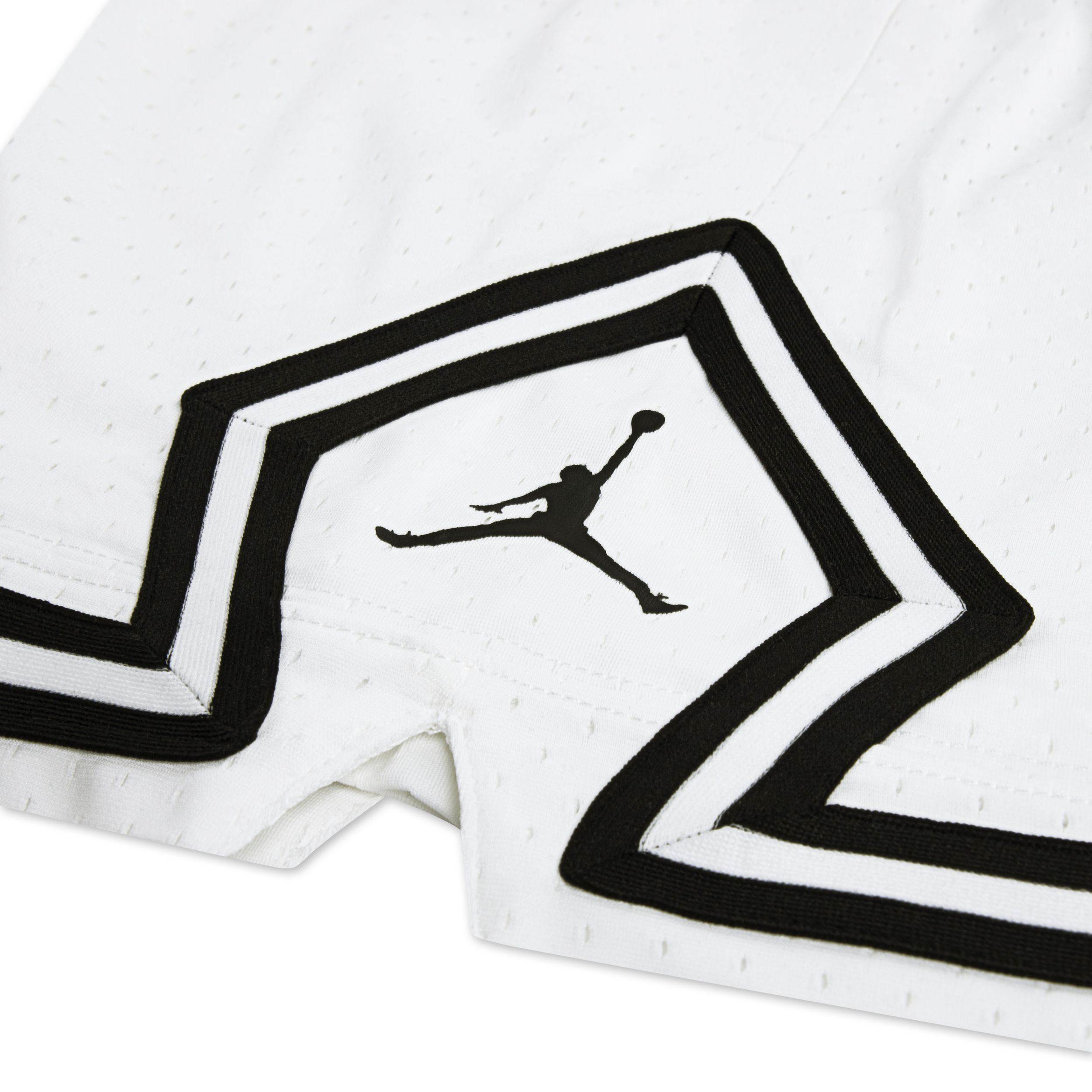 Jordan Boys' MJ Dri-FIT Sport Diamond Shorts