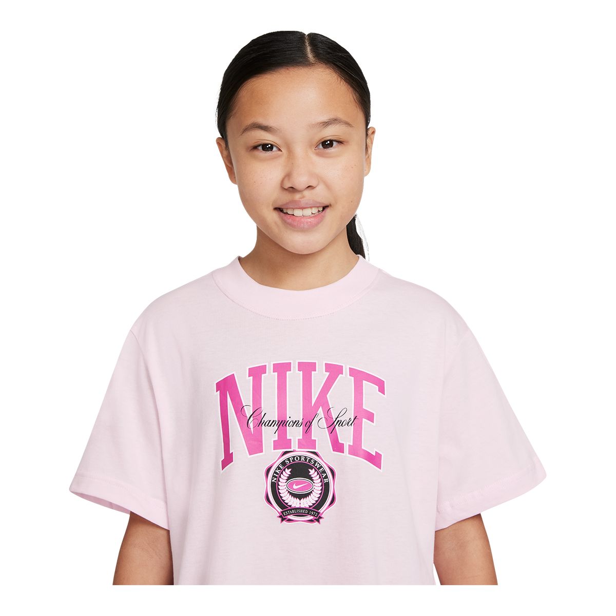 Nike Sportswear Girls' Boxy Varsity T Shirt