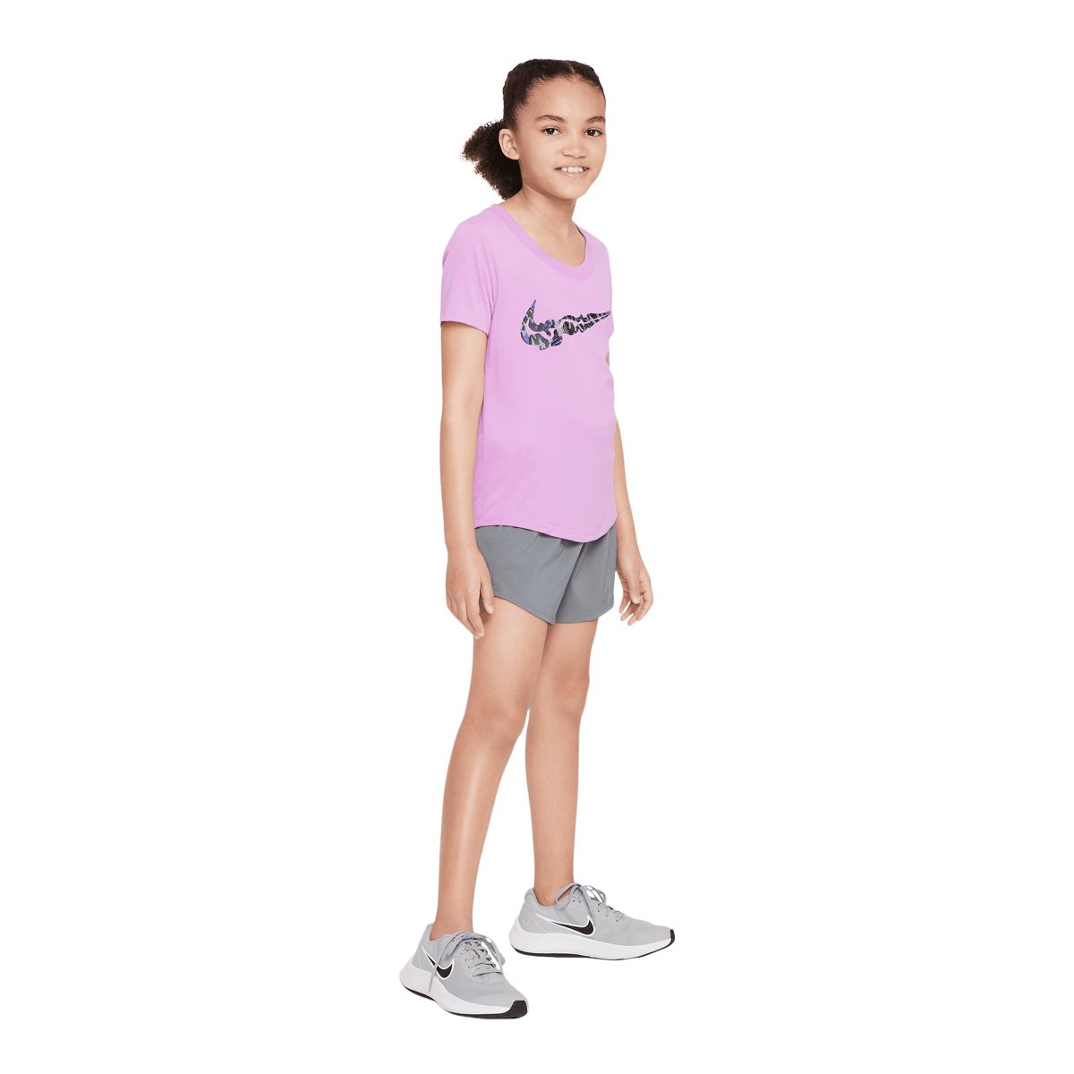 Nike Girls' Dri-FIT Scoop SE T Shirt