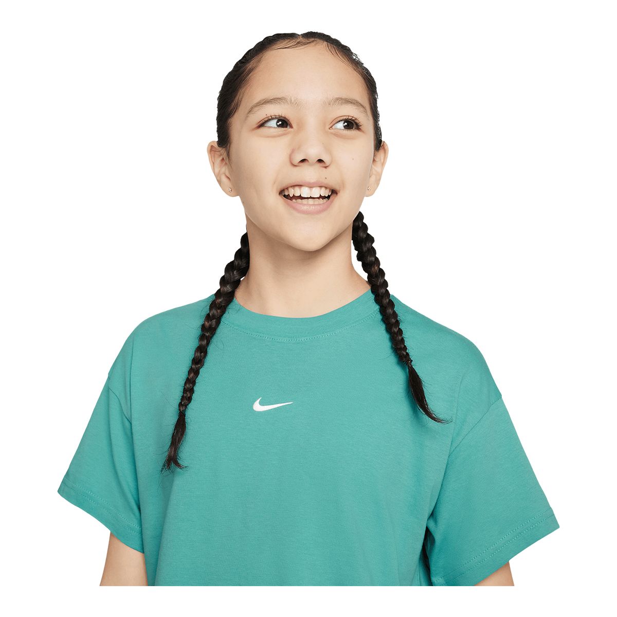 Nike Sportswear Girls' Essential Boxy T Shirt