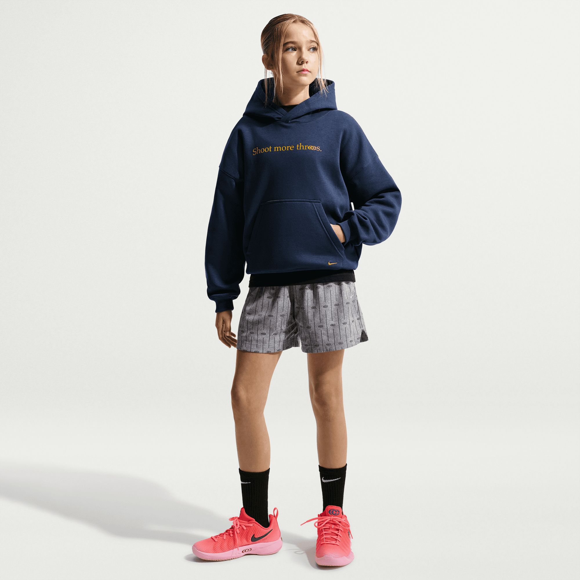 Nike Girls' Caitlin Clark Club Fleece Oversized Hoodie