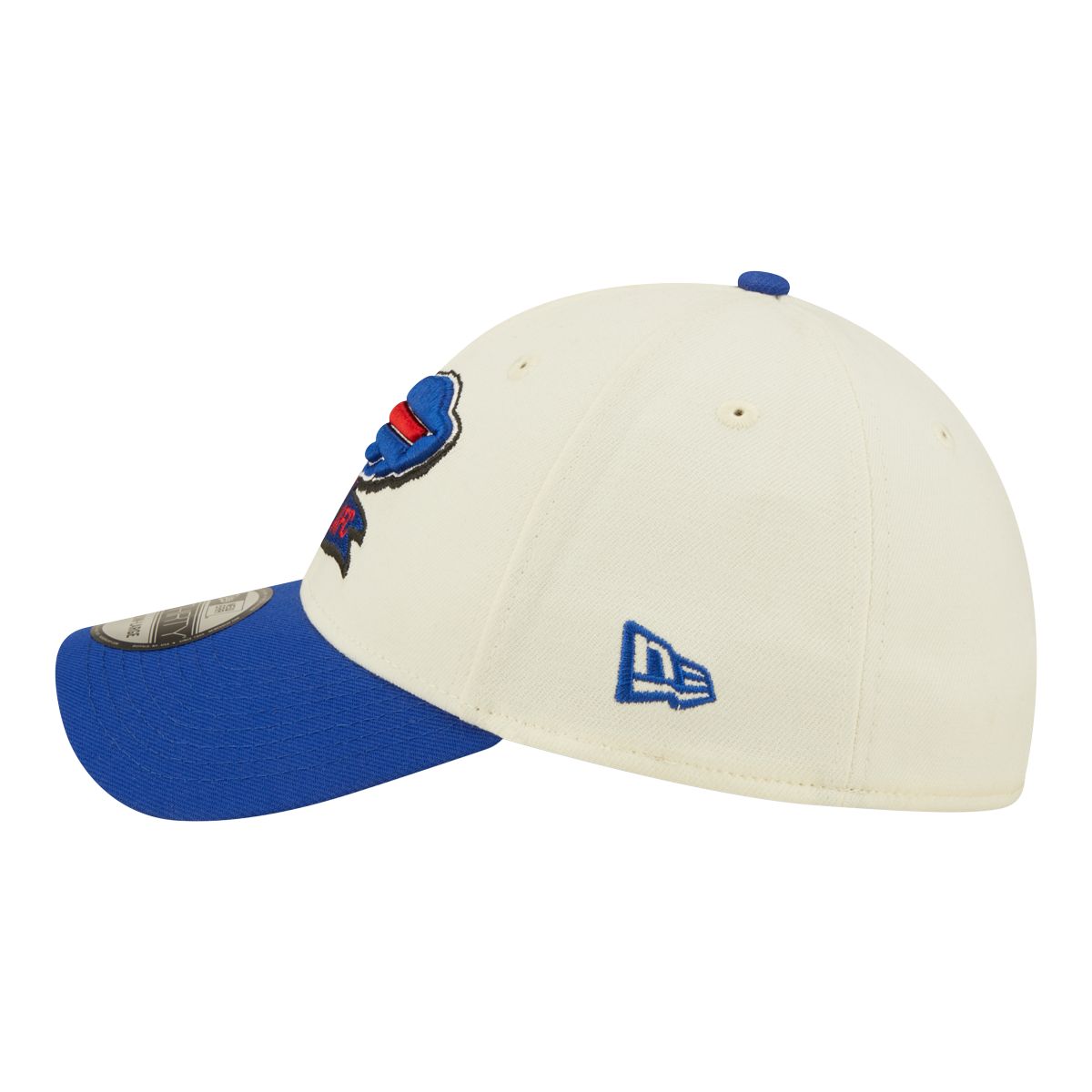 Buffalo Bills 2022 Sideline Standing Buffalo Fitted Hat