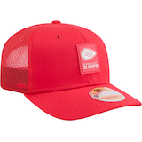 New Era Kansas City Chiefs 9SEVENTY Sideline Cap - NFL Sideline Hat Front_Angled_Right