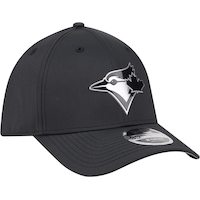 Toronto Blue Jays New Era 39THIRTY Metallic Cap Front_Angled_Right