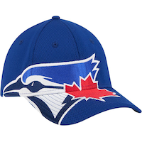Child Toronto Blue Jays New Era 39THIRTY Oversized Cap Front_Angled_Right