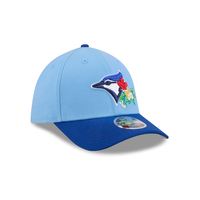 Toronto Blue Jays New Era Men's 2026 ST 39THIRTY Cap Front_Angled_Right