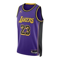 Los Angeles Lakers Nike Statement Swingman Jersey Front_Angled_Left