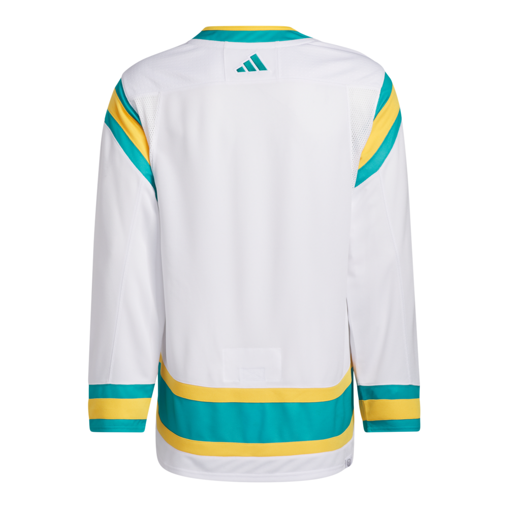 San Jose Sharks' Reverse Retro jerseys have California Seals' look