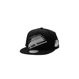 Vancouver Canucks Mitchell & Ness Negative Space Snapback Cap Front_Three_Fourths_Angled_Left