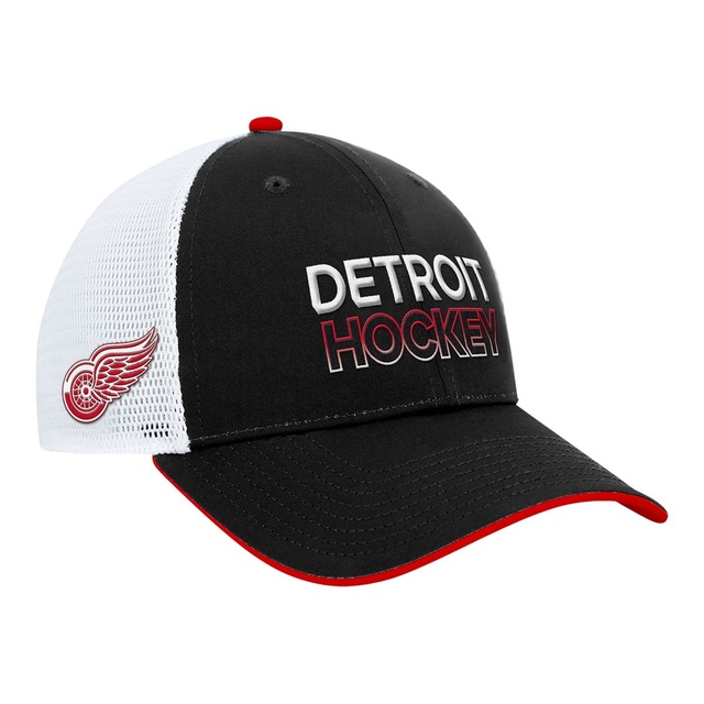 Detroit Red Wings Fanatics Authentic Pro Rink Structured Trucker Cap Front_Three_Fourths_Angled_Right