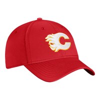 Calgary Flames Fanatics Core Struct Flex Cap Front_Three_Fourths_Angled_Right