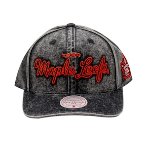 Mitchell & Ness Toronto Maple Leafs Living On The Edge Pro Crown Cap NHL Headwear