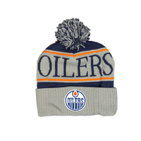 Mitchell & Ness Edmonton Oilers Knit Hat Classic Pom Front_Flat