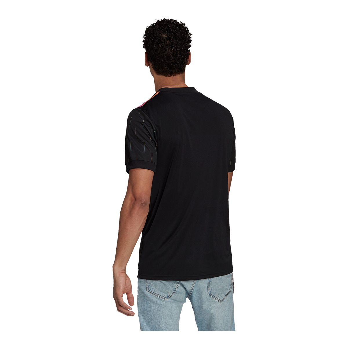 Juventus 2021/22 adidas Men's Replica Soccer Jersey, Football