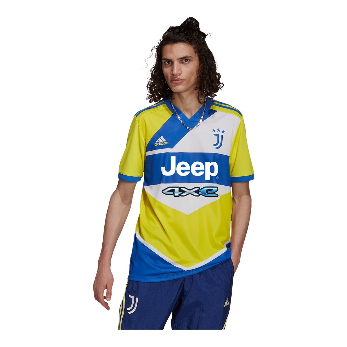 Juventus 2021/22 adidas Men's Replica Soccer Jersey, Football