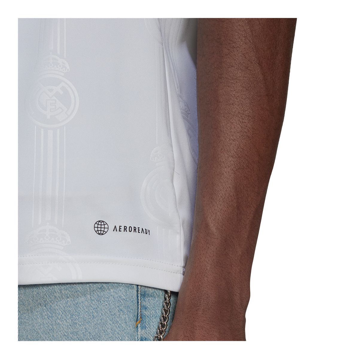 Real Madrid 2022/23 adidas Men's Replica Soccer Jersey, Football