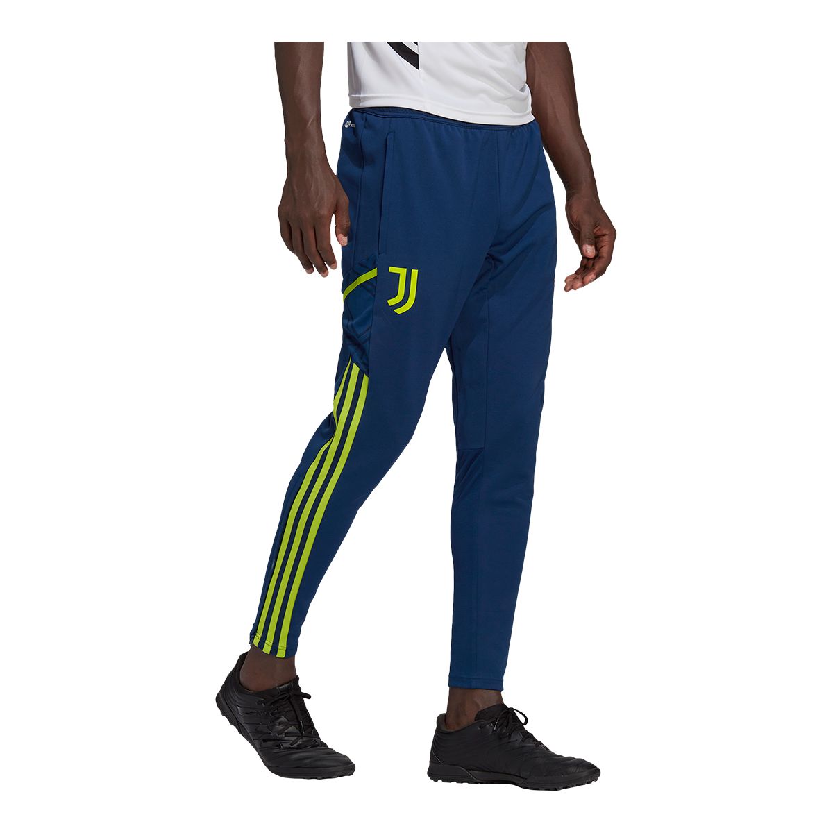 Juventus F.C. adidas Training Pants