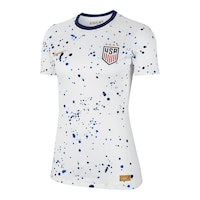 USA Nike Women's Replica Home Jersey Front_Three_Fourths_Angled_Left