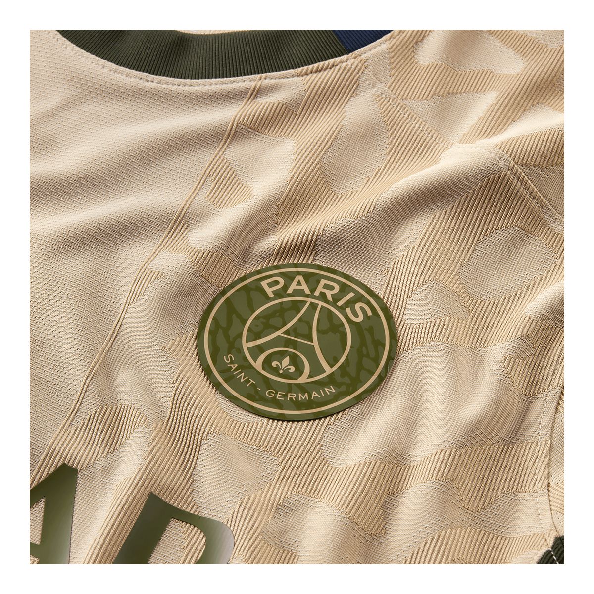 Paris Saint-Germain F.C. Nike Replica 4th Jersey