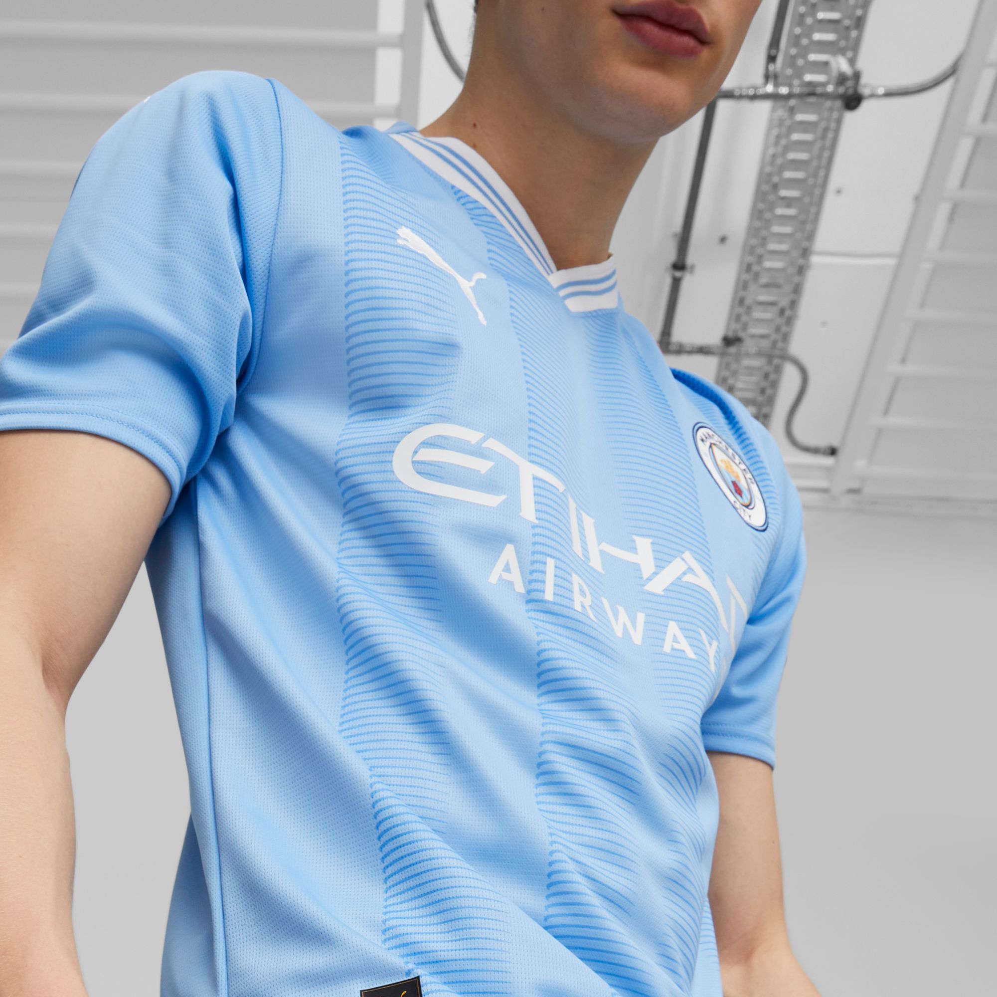 Manchester City F.C. PUMA Replica Home Jersey