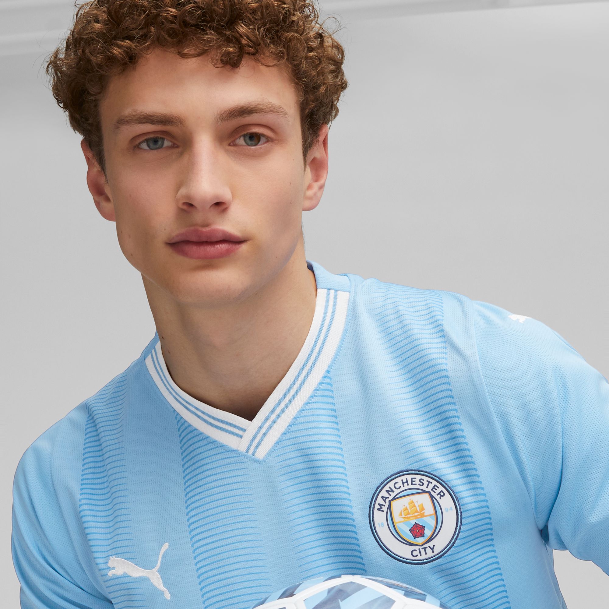 Manchester City F.C. PUMA Replica Home Jersey