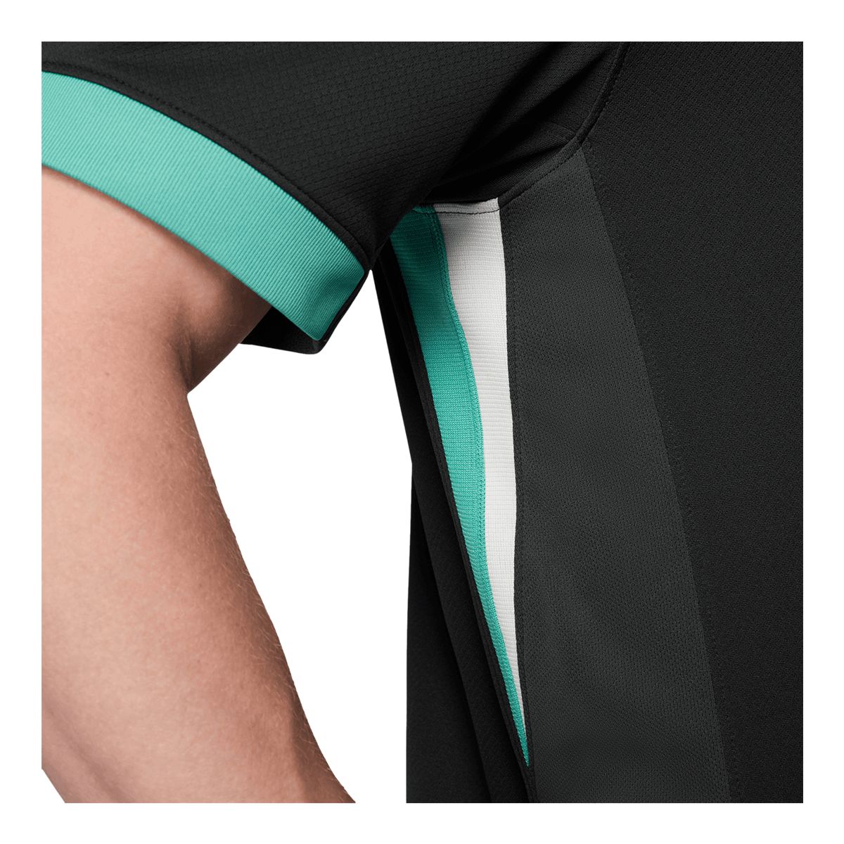 Liverpool F.C. Nike Replica Away Jersey