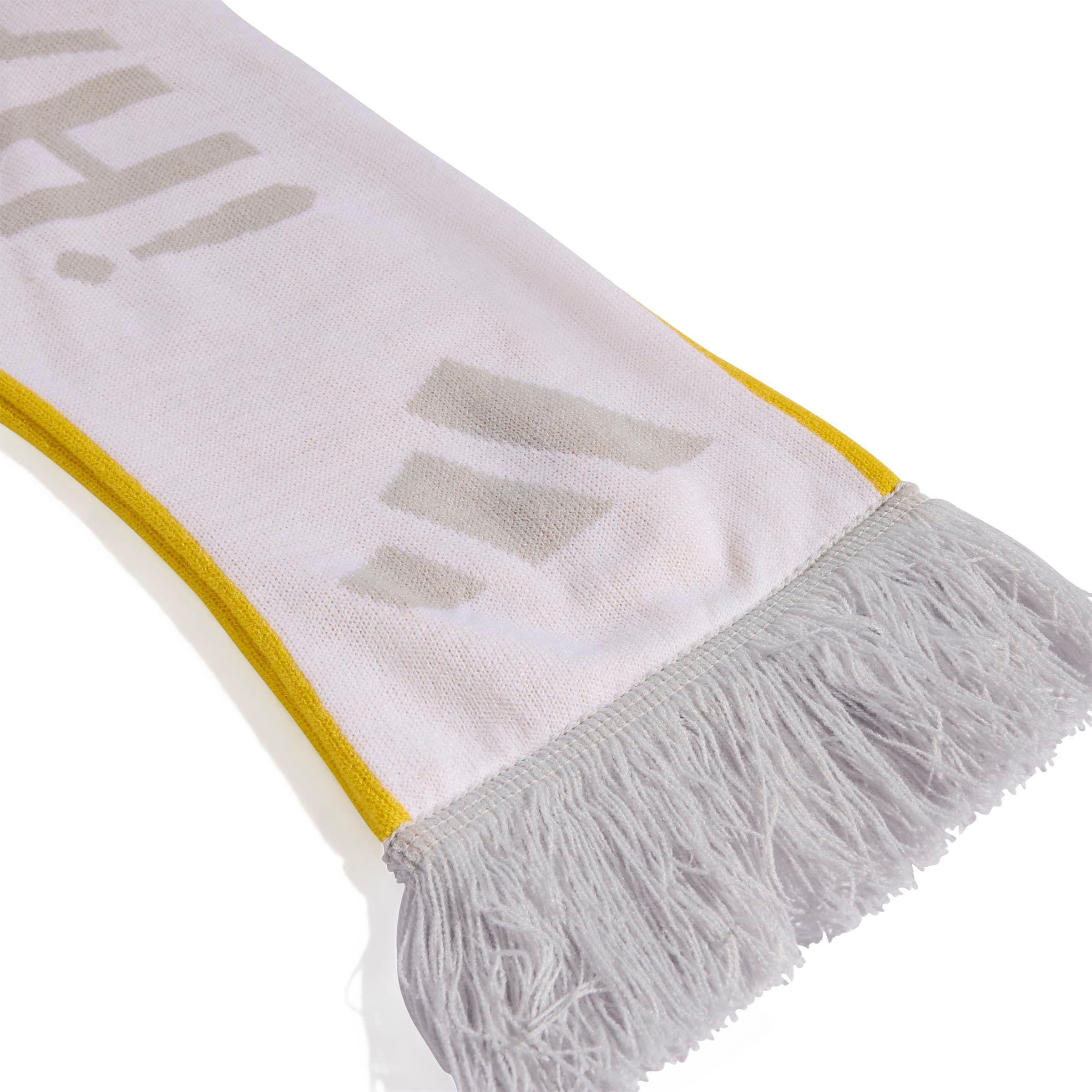 Nike Real Madrid Cf Soccer Fan Accessories Scarf CloseUp