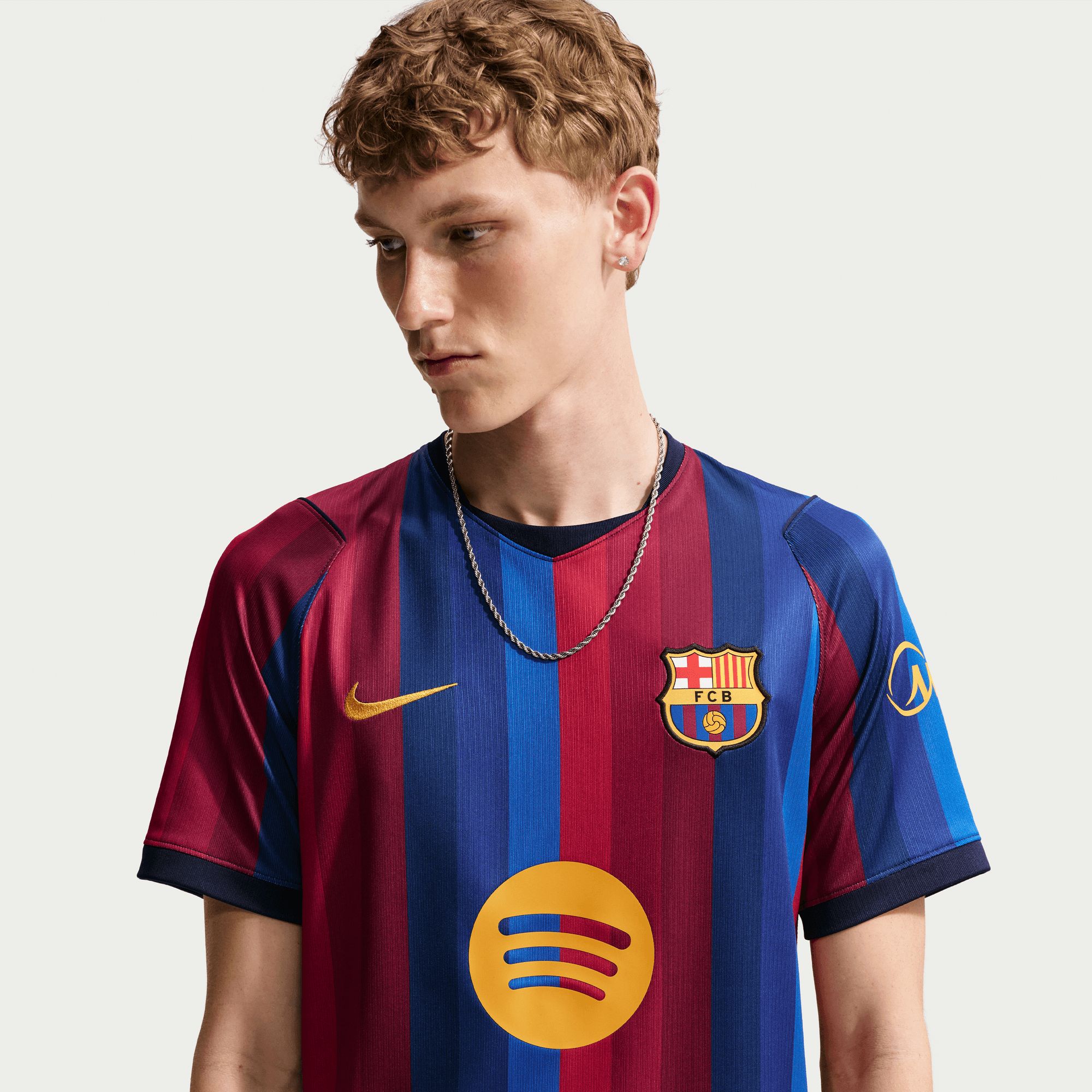 FC Barcelona Nike Men's Replica Home Jersey