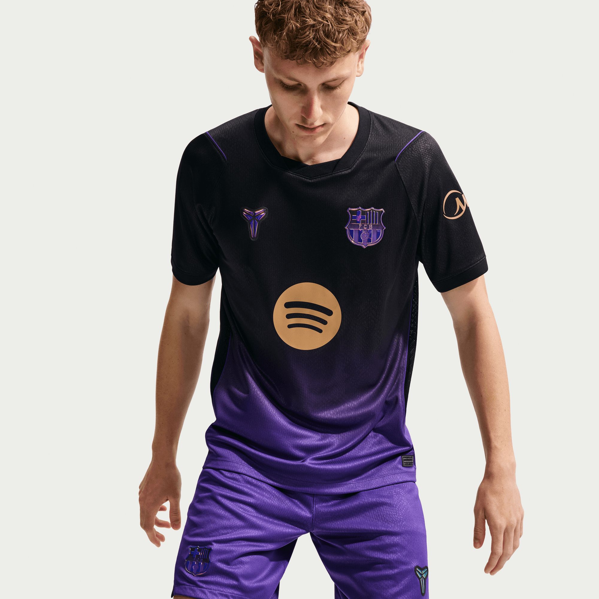 FC Barcelona Nike Men's Replica Away Jersey