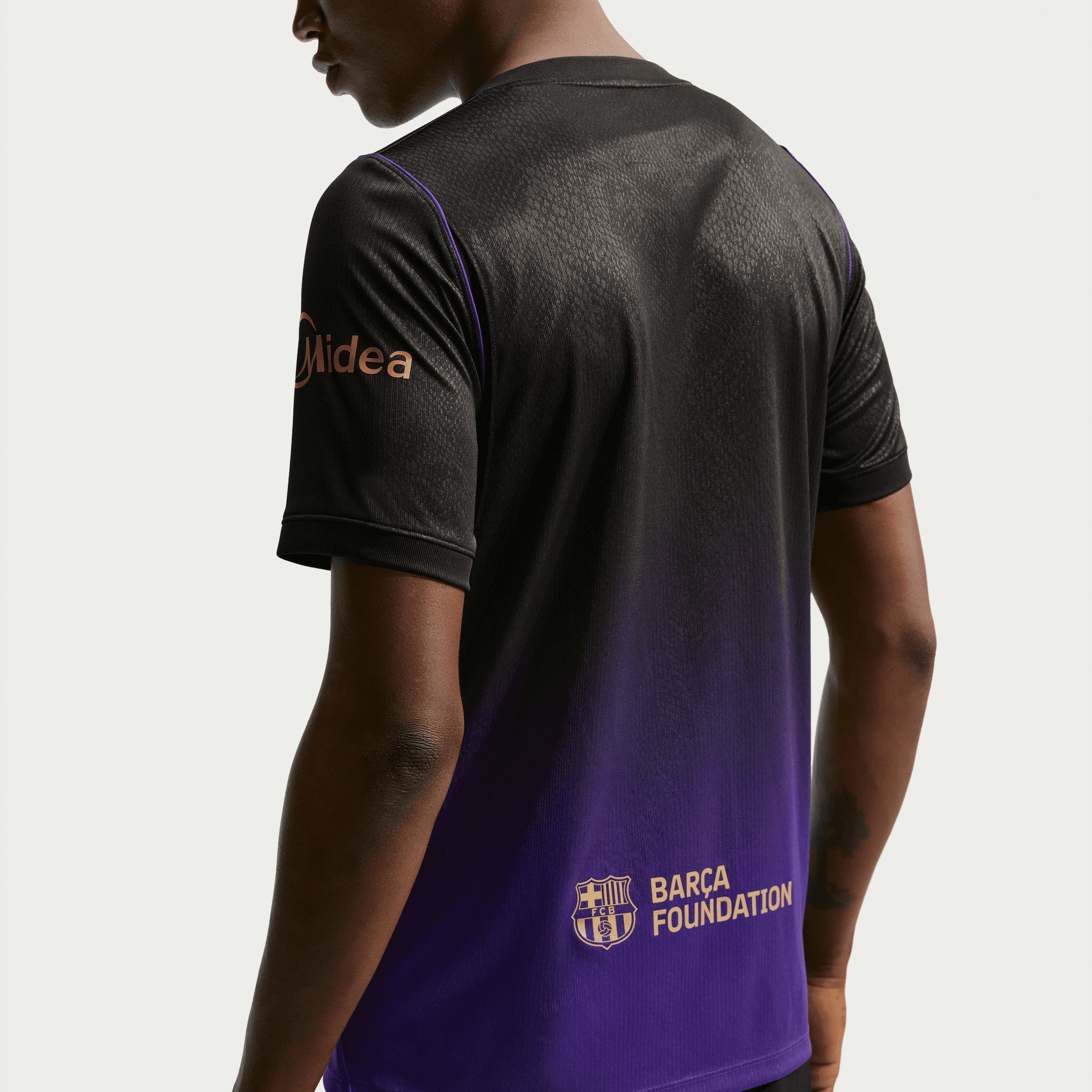 FC Barcelona Nike Men's Replica Away Jersey